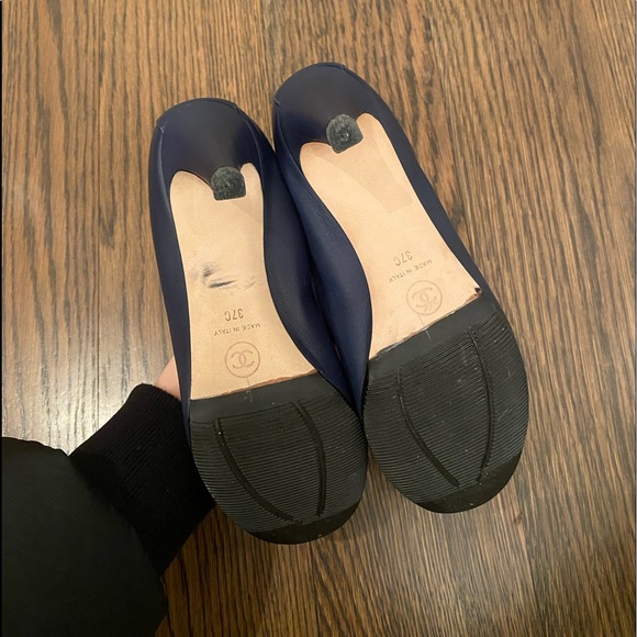 Chanel heels - Picture 4 of 6